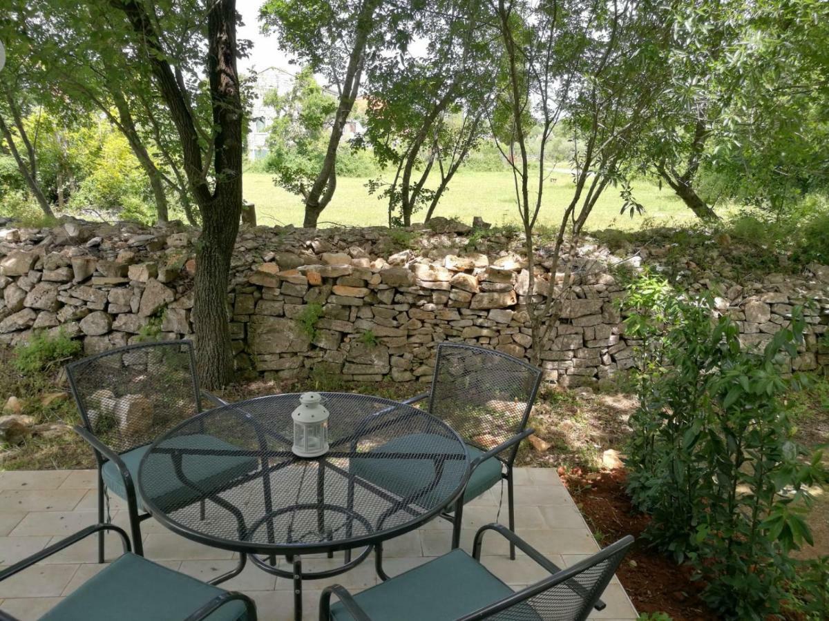Apartamento Casa Val Madorso Peroj Exterior foto