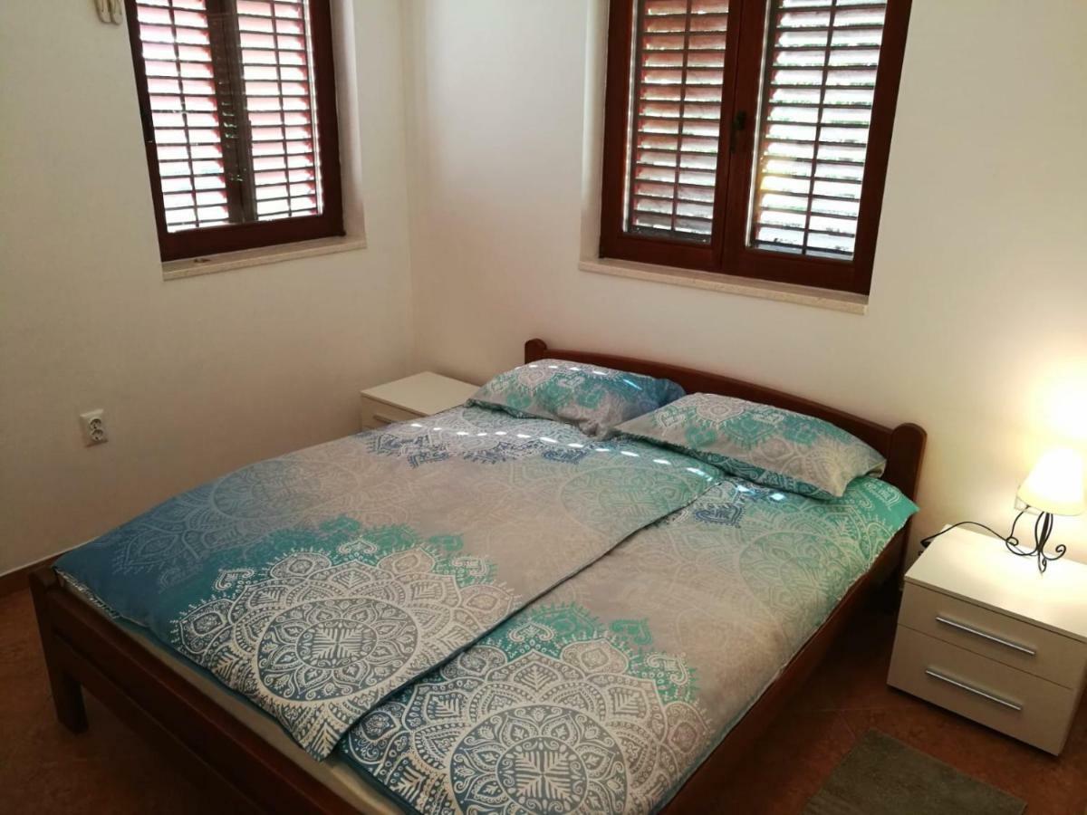 Apartamento Casa Val Madorso Peroj Exterior foto