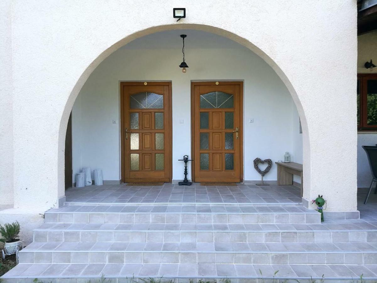 Apartamento Casa Val Madorso Peroj Exterior foto
