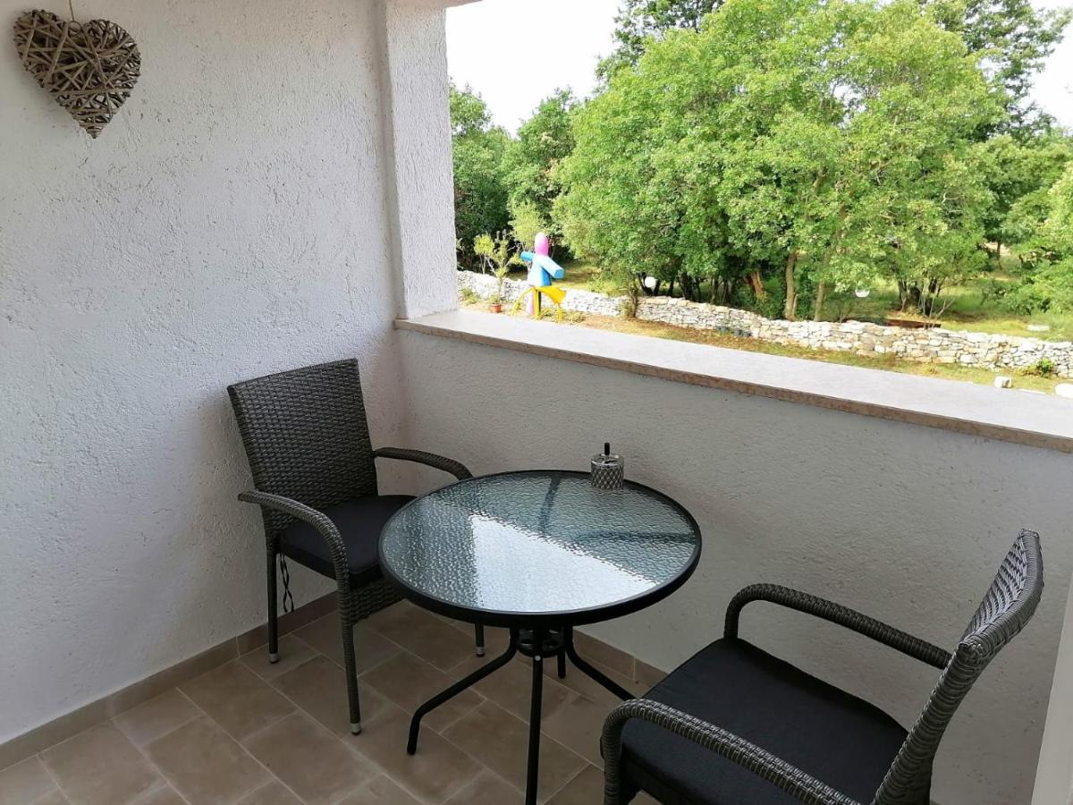 Apartamento Casa Val Madorso Peroj Exterior foto