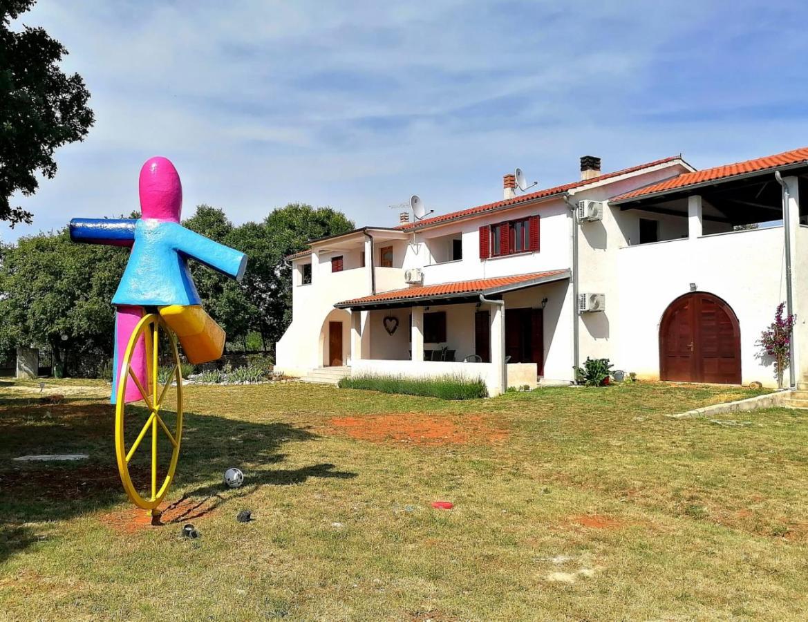 Apartamento Casa Val Madorso Peroj Exterior foto
